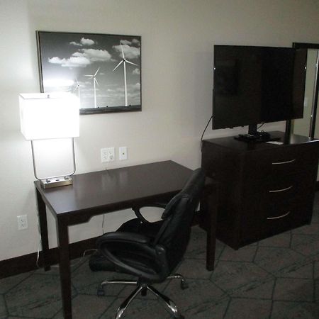 Best Western Plus Mcpherson Zewnętrze zdjęcie